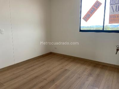 Apartamento de 2 alcobas en venta en San Antonio, Rionegro, 72 m² · foto 13 de 20