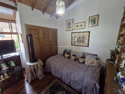 Casa de 3 alcobas en venta en El Poblado, Medellín, 240 m² · foto 17 de 20