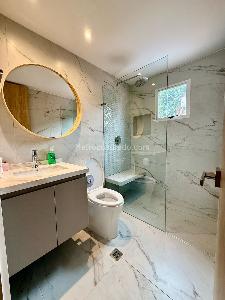 Casa de 3 alcobas en venta en San Nicolas, Rionegro, 283 m² · foto 16 de 20