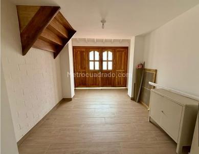 Casa de 3 alcobas en venta en San Nicolas, Rionegro, 283 m² · foto 4 de 20