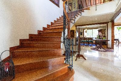 Casa de 4 alcobas en venta en El Poblado, Medellín, 440 m² · foto 4 de 18