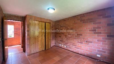 Casa de 3 alcobas en venta en San Nicolas, Rionegro, 120 m² · foto 5 de 18