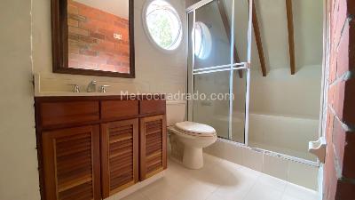 Casa de 3 alcobas en venta en San Nicolas, Rionegro, 120 m² · foto 10 de 18