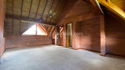 Casa de 3 alcobas en venta en San Nicolas, Rionegro, 120 m² · foto 15 de 18