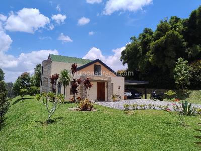 Casa de 3 alcobas en venta en Quirama, Rionegro, 300 m² · foto 3 de 20