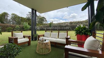Casa de 4 alcobas en venta en Cabeceras, Rionegro, 570 m² · foto 7 de 17