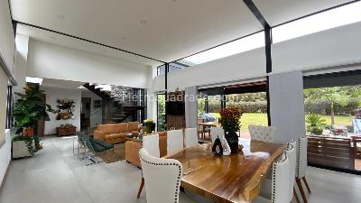 Casa de 4 alcobas en venta en Cabeceras, Rionegro, 570 m² · foto 15 de 17
