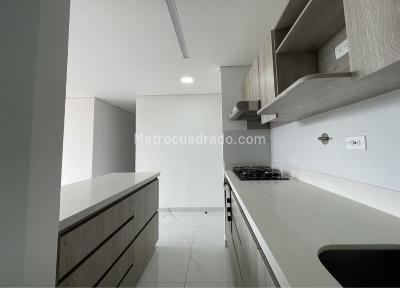 Apartamento de 3 alcobas en venta en San Antonio, Rionegro, 75 m² · foto 3 de 20