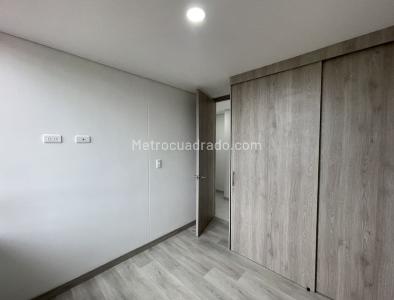 Apartamento de 3 alcobas en venta en San Antonio, Rionegro, 75 m² · foto 7 de 20