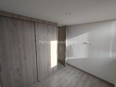 Apartamento de 3 alcobas en venta en San Antonio, Rionegro, 75 m² · foto 14 de 20