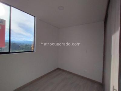 Apartamento de 3 alcobas en venta en San Antonio, Rionegro, 75 m² · foto 15 de 20