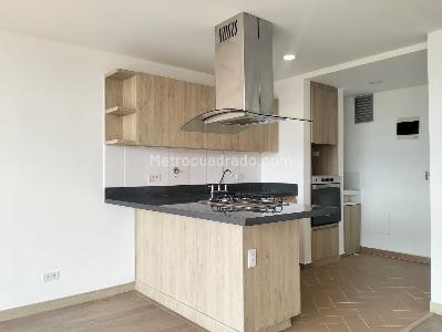 Apartamento de 2 alcobas en venta en Barro Blanco, Rionegro, 66 m² · foto 3 de 13