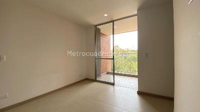 Apartamento de 2 alcobas en venta en Ojo De Agua, Rionegro, 64 m² · foto 5 de 9