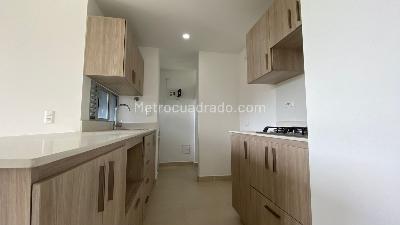 Apartamento de 2 alcobas en venta en Ojo De Agua, Rionegro, 64 m² · foto 6 de 9