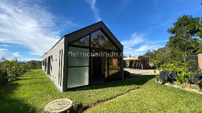 Casa de 4 alcobas en venta en Llanogrande, Rionegro, 440 m² · foto 2 de 20