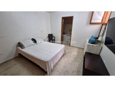Casa de 4 alcobas en venta en Las Torres, Rionegro, 270 m² · foto 9 de 18