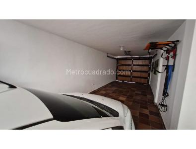 Casa de 4 alcobas en venta en Las Torres, Rionegro, 270 m² · foto 12 de 18