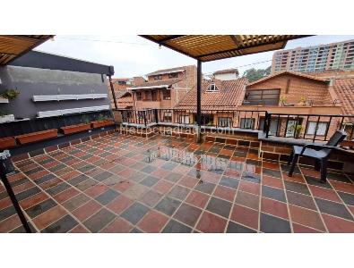 Casa de 4 alcobas en venta en Las Torres, Rionegro, 270 m² · foto 14 de 18