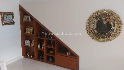 Apartamento de 4 alcobas en venta en Belen Rosales, Medellín, 300 m² · foto 5 de 15