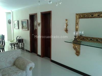 Apartamento de 4 alcobas en venta en Belen Rosales, Medellín, 300 m² · foto 15 de 15