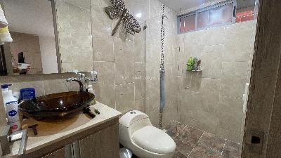 Apartamento de 3 alcobas en venta en Laureles, Medellín, 106 m² · foto 12 de 12