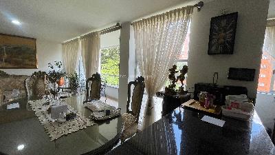 Apartamento de 3 alcobas en venta en Laureles, Medellín, 106 m² · foto 2 de 12