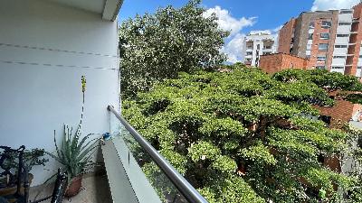 Apartamento de 3 alcobas en venta en Laureles, Medellín, 106 m² · foto 7 de 12