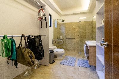Casa de 4 alcobas en venta en Alto De Las Palmas, Envigado, 450 m² · foto 16 de 19