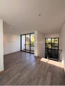 Casa de 3 alcobas en venta en Llanogrande, Rionegro, 250 m² · foto 5 de 11