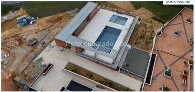 Apartamento de 2 alcobas en venta en San Nicolas, Rionegro, 79 m² · foto 11 de 14