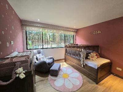 Apartamento en venta en El Poblado, Medellín · foto 8 de 15