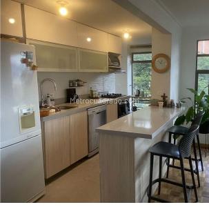 Apartamento de 4 alcobas en venta en Castropol, Medellín, 128 m² · foto 7 de 13