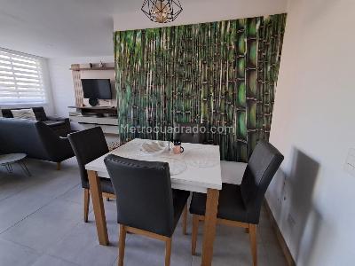 Apartamento de 2 alcobas en venta en San Antonio De Pereira, Rionegro, 90 m² · foto 3 de 20