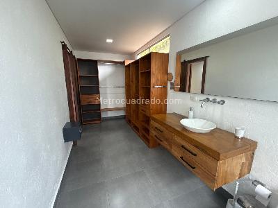 Apartamento de 4 alcobas en venta en Las Palmas, Envigado, 420 m² · foto 10 de 19
