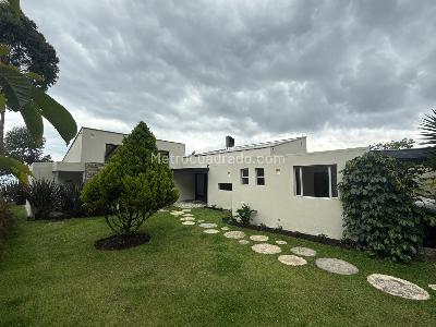 Apartamento de 4 alcobas en venta en Las Palmas, Envigado, 420 m² · foto 17 de 19