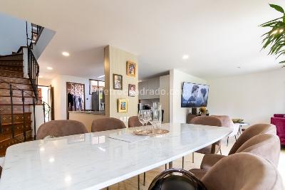Casa de 4 alcobas en venta en El Poblado, Medellín, 280 m² · foto 3 de 20