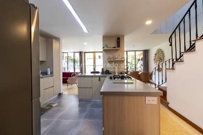 Casa de 4 alcobas en venta en El Poblado, Medellín, 280 m² · foto 4 de 20