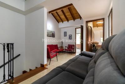Casa de 4 alcobas en venta en El Poblado, Medellín, 280 m² · foto 13 de 20
