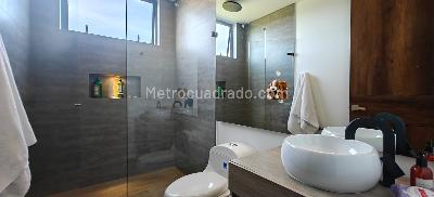 Casa de 3 alcobas en venta en Llano Grande, Rionegro, 360 m² · foto 16 de 20