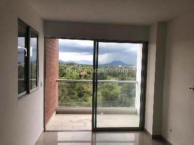 Apartamento de 2 alcobas en venta en Uco, Rionegro, 72 m² · foto 4 de 13