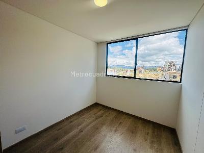 Apartamento de 2 alcobas en venta en San Antonio, Rionegro, 66 m² · foto 4 de 11