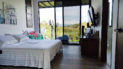 Casa de 3 alcobas en venta en San Antonio, Rionegro, 278 m² · foto 16 de 20