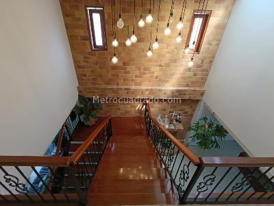Casa de 3 alcobas en venta en La Doctora, Sabaneta, 323 m² · foto 8 de 18