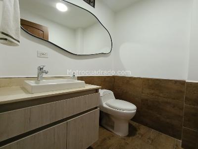 Casa de 3 alcobas en venta en La Doctora, Sabaneta, 323 m² · foto 14 de 18