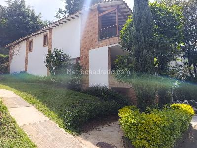 Casa de 3 alcobas en venta en La Doctora, Sabaneta, 323 m² · foto 16 de 18