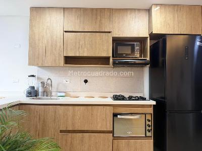 Apartaestudio en venta en La Castellana, Medellín, 37 m² · foto 4 de 10