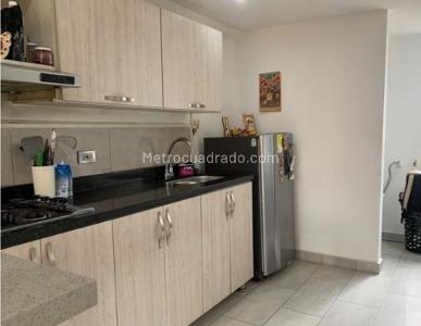 Apartamento de 2 alcobas en venta en Robledo Medellin Antioquia, Medellín, 55 m² · foto 8 de 15