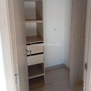 Apartamento de 3 alcobas en venta en Ojo De Agua, Rionegro, 73 m² · foto 9 de 12