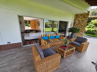 Casa de 4 alcobas en venta en Santa Elena, Medellín, 320 m² · foto 7 de 20