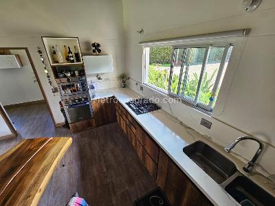 Casa de 4 alcobas en venta en Santa Elena, Medellín, 320 m² · foto 15 de 20